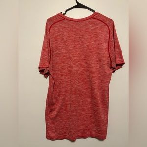 Men’s lululemon athletic shirt. Size large